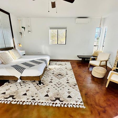 Ravens Nest Ranch, Fire Pit , Views, Near Jt Park! Villa Joshua Tree Exterior foto