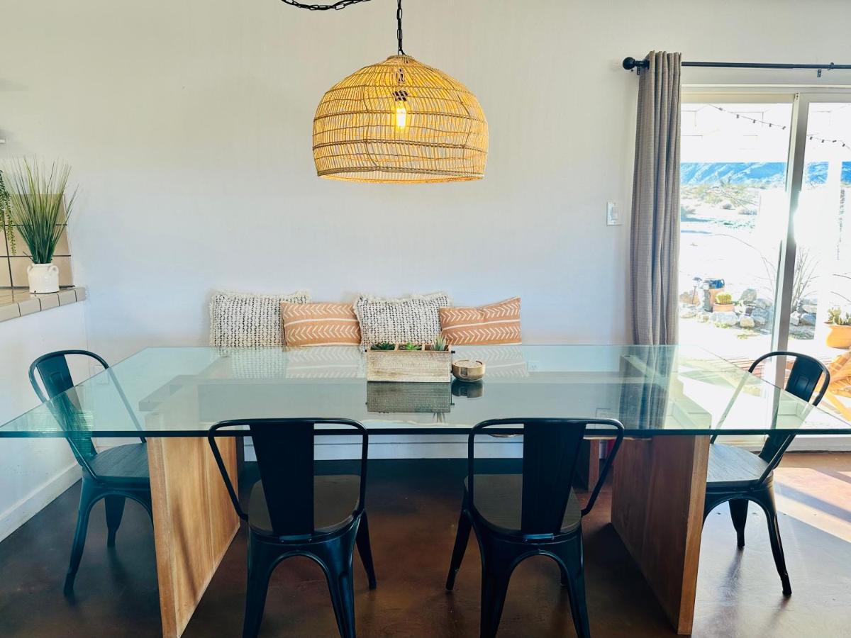 Ravens Nest Ranch, Fire Pit , Views, Near Jt Park! Villa Joshua Tree Exterior foto
