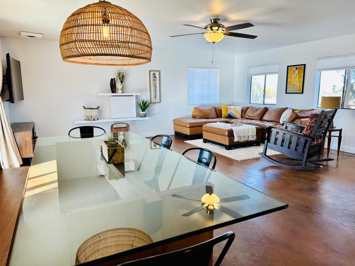 Ravens Nest Ranch, Fire Pit , Views, Near Jt Park! Villa Joshua Tree Exterior foto