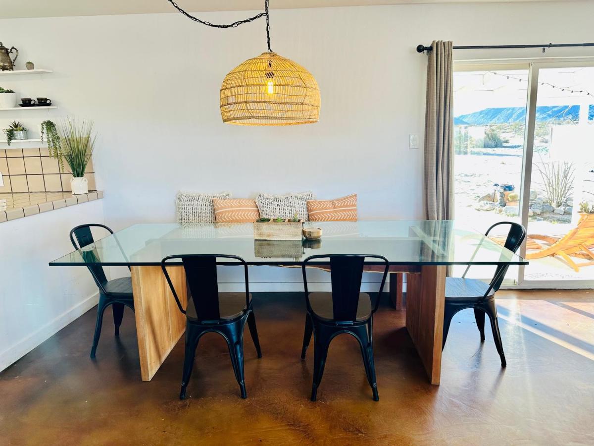 Ravens Nest Ranch, Fire Pit , Views, Near Jt Park! Villa Joshua Tree Exterior foto